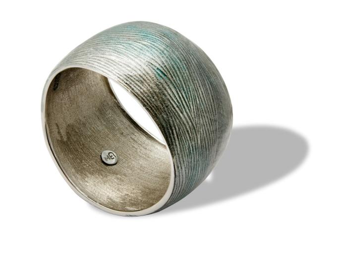 Schiava colore argento azzurro